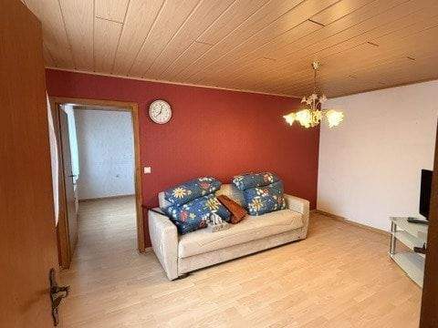 Zimmer 1 Obergeschoss b - 5 Zimmer Bauernhaus, Landhaus zum Kaufen in Zülpich