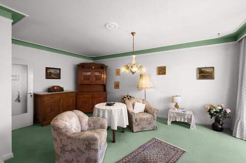 Wohnzimmer - 3 Zimmer Etagenwohnung zum Kaufen in Hamburg