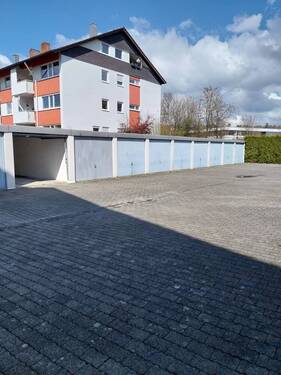 Garagenhof - 4 Zimmer Etagenwohnung in Radolfzell am Bodensee