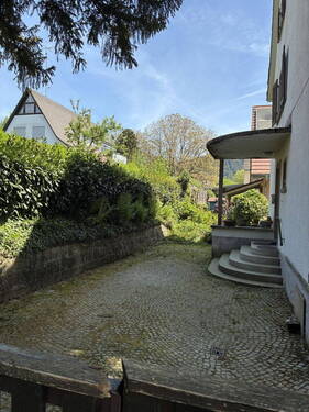 Vorplatz Ansicht 2 - 