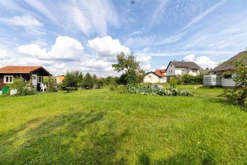 Gartenhaus - Grundstück in Meißner zum Kaufen