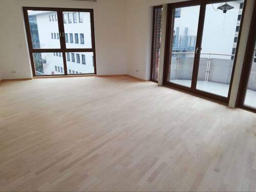 37qm Panorama Wo-zi m. Südblk. - 4 Zimmer Etagenwohnung zum Kaufen in Offenbach am Main