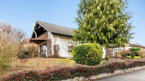 Außenansicht 2 - 6 Zimmer Einfamilienhaus in Gundelsheim