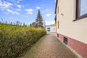 Durchgang zum Haus - 