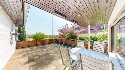 großzügige Terrasse mit grandioser Aussicht - Bungalow mit 128,00 m&sup2; in Mainstockheim zum Kaufen