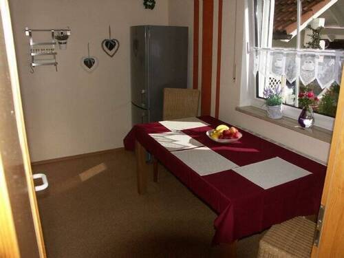 Küche mit Essbereich - Etagenwohnung mit 75,00 m² in Wunsiedel zur Miete