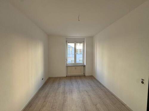 Schlafzimmer - 3 Zimmer Etagenwohnung zur Miete in Dortmund