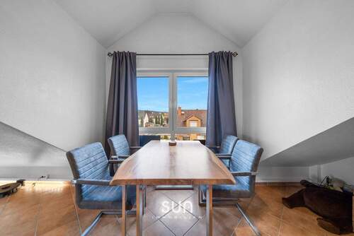 HELLES WOHNZIMMER - 2 Zimmer Etagenwohnung in Hofheim am Taunus