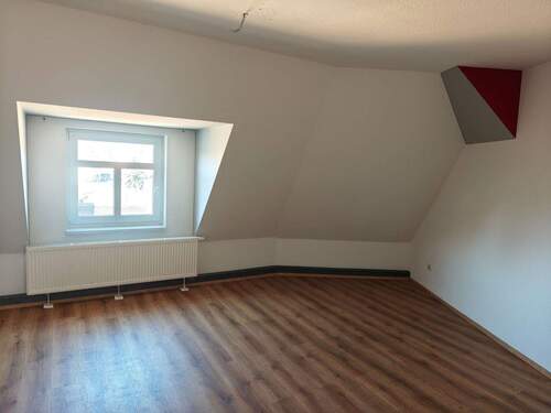 Wohnzimmer - 4 Raum-WHG im Dachgeschoss (2.Etage)