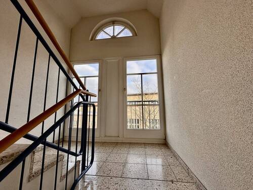 Ein Blick ins Treppenhaus - 