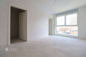 Schlafzimmer 1.OG mit Bad u. Kleiderzimmer - 