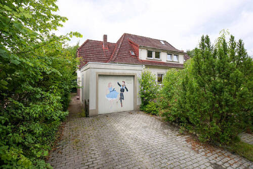 Garage - 