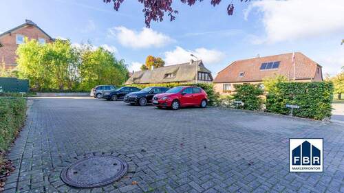 Stellplätze - Etagenwohnung mit 70,50 m² in Schwerin zum Kaufen