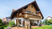 Außenansicht 3 - Großzügiges EFH mit Kamin und sonnigem Garten - Wohnkomfort auf ca. 240 m²