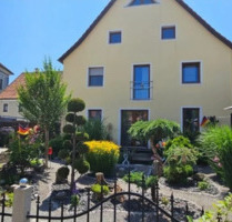 Traumhaftes Einfamilienhaus mit angrenzendem Gewerbe und vielseitigen Nutzungsmöglichkeiten! - Schmidmühlen