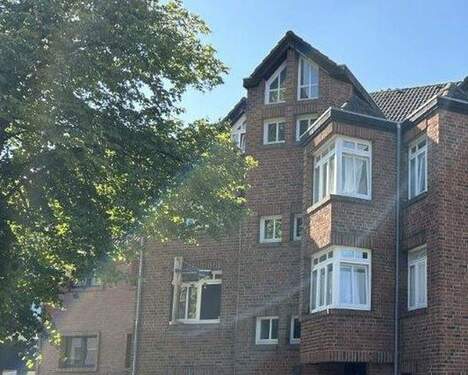 45 Grad Fensterelemte - 3 Zimmer Etagenwohnung zum Kaufen in Düsseldorf-Urdenbach