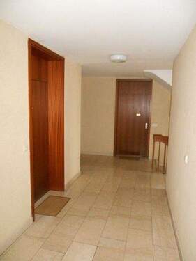 Hausflur - Etagenwohnung mit 60,00 m&sup2; in Nürnberg zum Kaufen