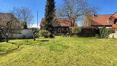 Blick aus dem Garten - 
