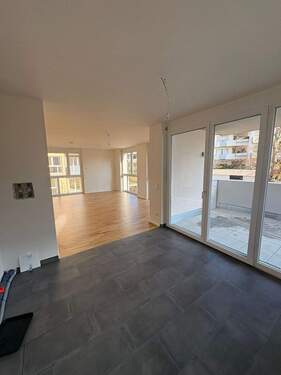 KuecheWZ - 5 Zimmer Etagenwohnung zur Miete in Dornstadt