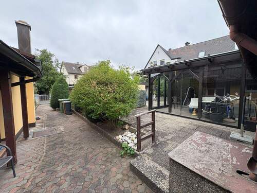 Außenanlagen - 3 Zimmer Einfamilienhaus in Stein