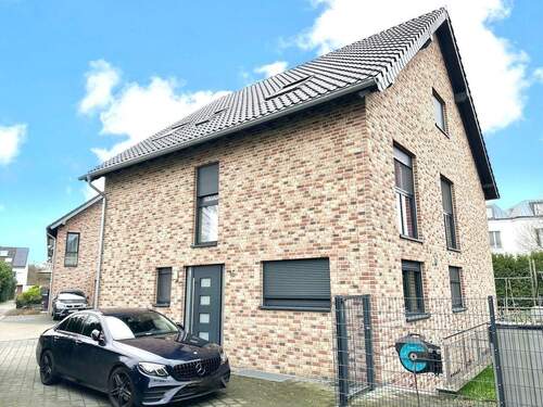 Hausansicht Vorderseite - 