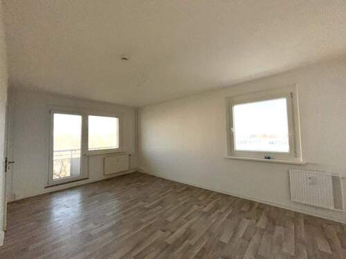 Wohnzimmer - *Gemütliche 2 Raum-Wohnung mit Dusche*