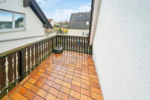 DG - Balkon - Einfamilienhaus mit 102,00 m&sup2; in Schaafheim zum Kaufen