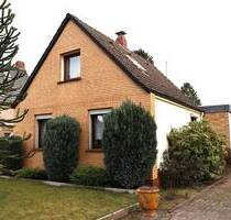 0 % Käuferprovision! Ebenerdiges Wohnen mit riesigem Gartengrundstück in Iprump Stickgras! - Delmenhorst Iprump/Stickgras