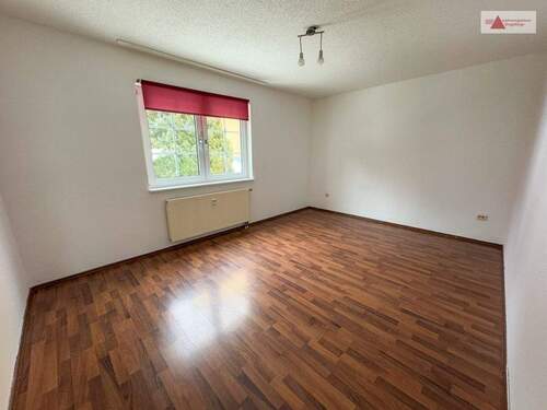 Schlafzimmer - Etagenwohnung mit 96,00 m&sup2; in Lauter-Bernsbach zur Miete