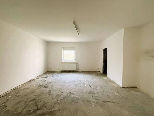 Zimmer 2 - Etagenwohnung mit 164,00 m&sup2; in Mülheim an der Ruhr zum Kaufen