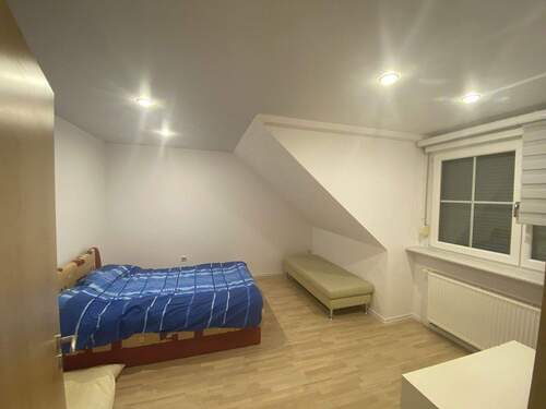 Schlafzimmer 1. OG - 