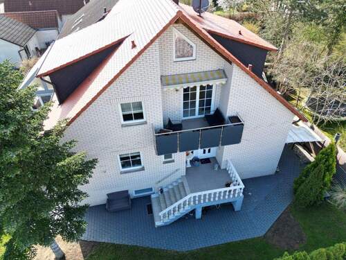 Außenansicht - Exklusives großes 7 Zimmer Haus mit Anliegerwohnung