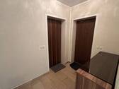 Hausflur 2 - 