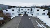 Haus mit Parkplätzen - Raum zum Wachsen: 528qm Gewerbefläche in Neuhof-Dorfborn - teilbar ab 220qm - inkl. Stellplätze