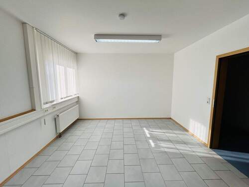 Büro 4 - 