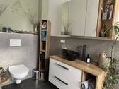 großes Badezimmer - 
