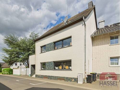 Wohnen und Arbeiten an einem Ort - 5 Zimmer Mehrfamilienhaus, Wohnhaus in Weilerswist