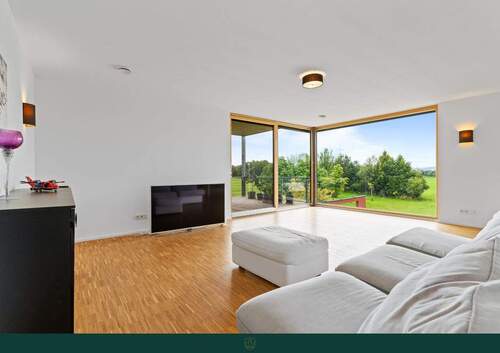 (OG) Wohnzimmer mit Balkonzugang - 