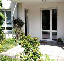 Wunderbar aufgeteilte 2-Zimmer EG-Wohnung mit toller Terrasse u. kleinem Gartenanteil - sofort frei! - Heilbronn / Biberach