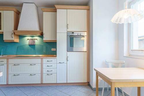 Küche mit Essplatz - 