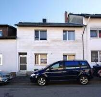 Ein- bis Zweifamilienhaus mit Potential in Püttlingen