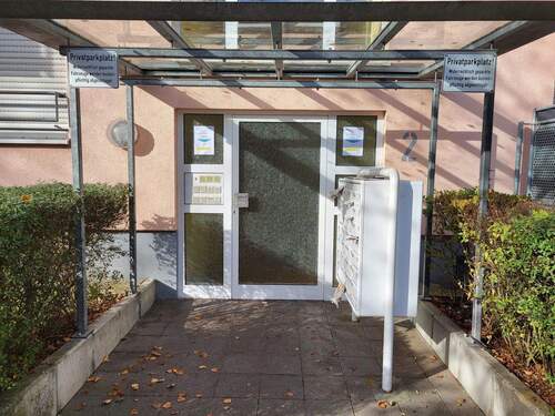 Bild 2 - 2 Zimmer Etagenwohnung zum Kaufen in Karlsruhe