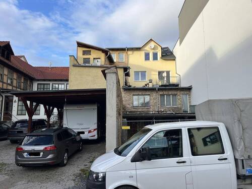 Rückansicht - 2 Zimmer Mehrfamilienhaus, Wohnhaus zum Kaufen in Saalfeld/Saale