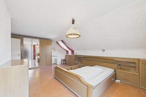 großes Schlafzimmer - 