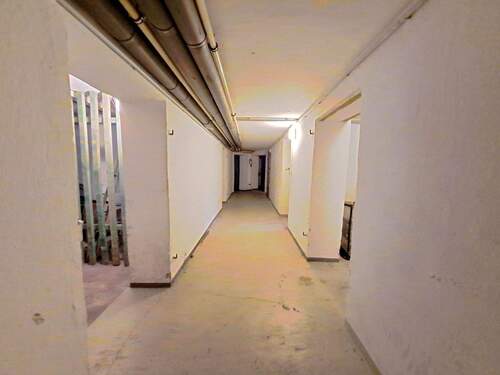 gepflegte Kellergänge - 