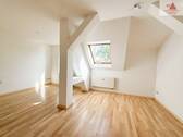 Wohnzimmer - 2-Raum-Dachgeschosswohnung am Chemnitzer Kaßberg!