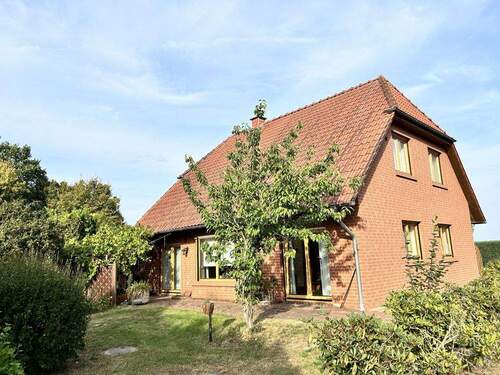 Bild 3 - 7 Zimmer Einfamilienhaus in Steyerberg