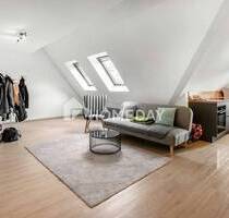 Besondere DG-Wohnung mit ca. 68 m² Wohnfläche, großer Dachterrasse und Sauna zur freien Gestaltung - Backnang