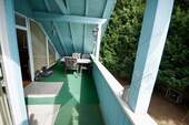 großer Balkon Ansicht 2 - 
