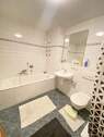 Badezimmer .jpg - 
